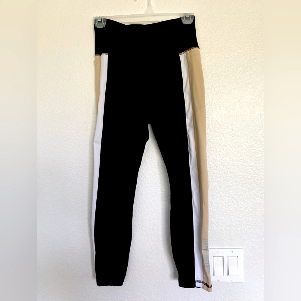 4/$25 Juicy Couture Sport Leggings Women’s Medium